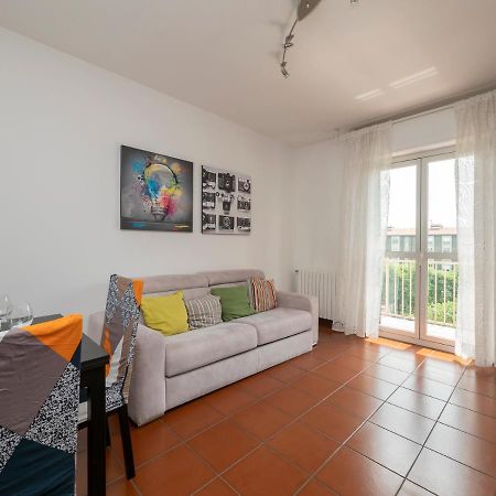 I Host Apartment - Appennini 53 Milan Exterior photo