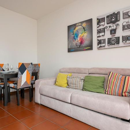 I Host Apartment - Appennini 53 Milan Exterior photo