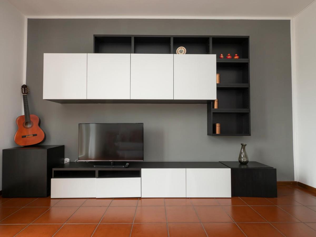 I Host Apartment - Appennini 53 Milan Exterior photo