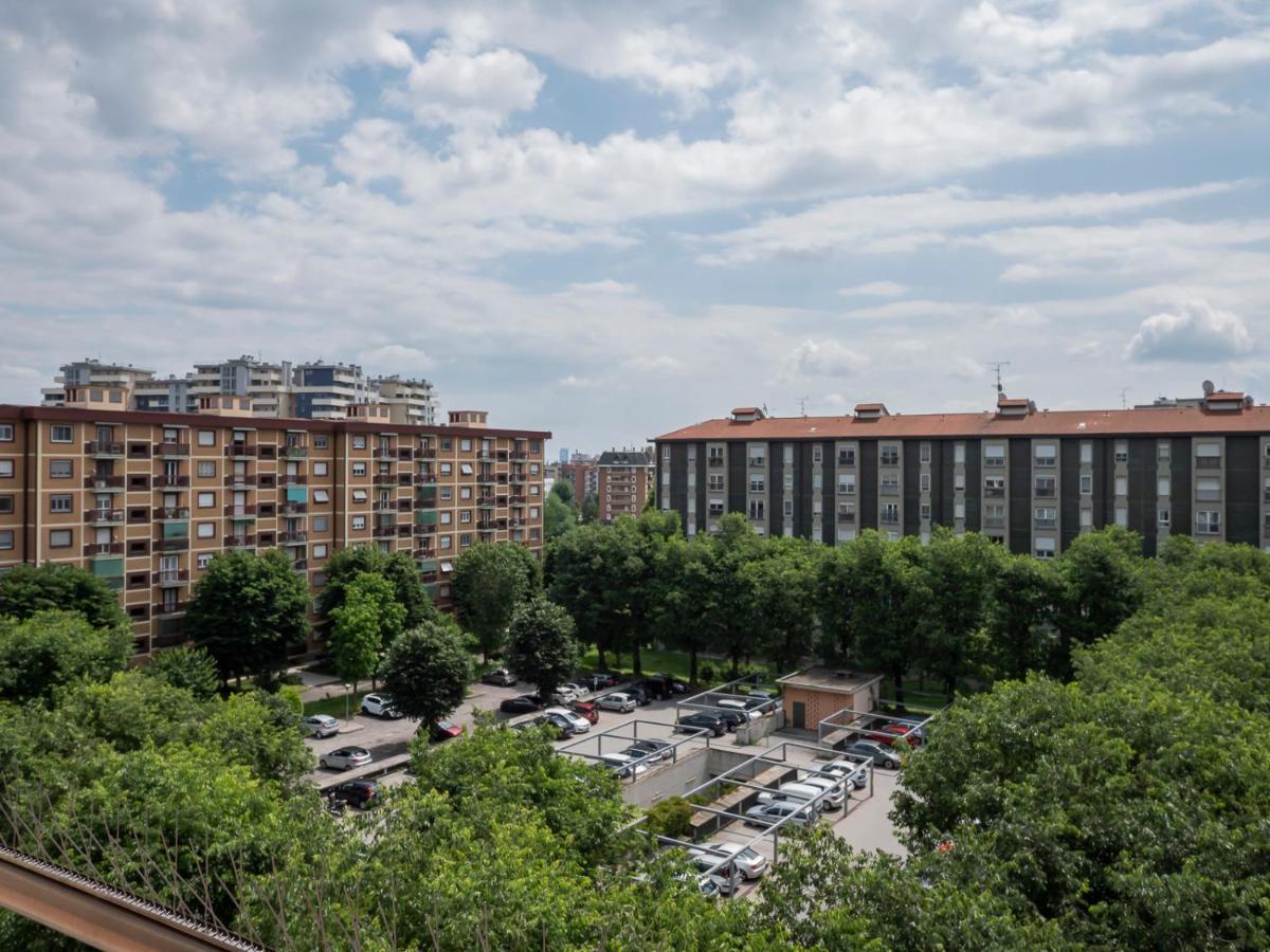 I Host Apartment - Appennini 53 Milan Exterior photo