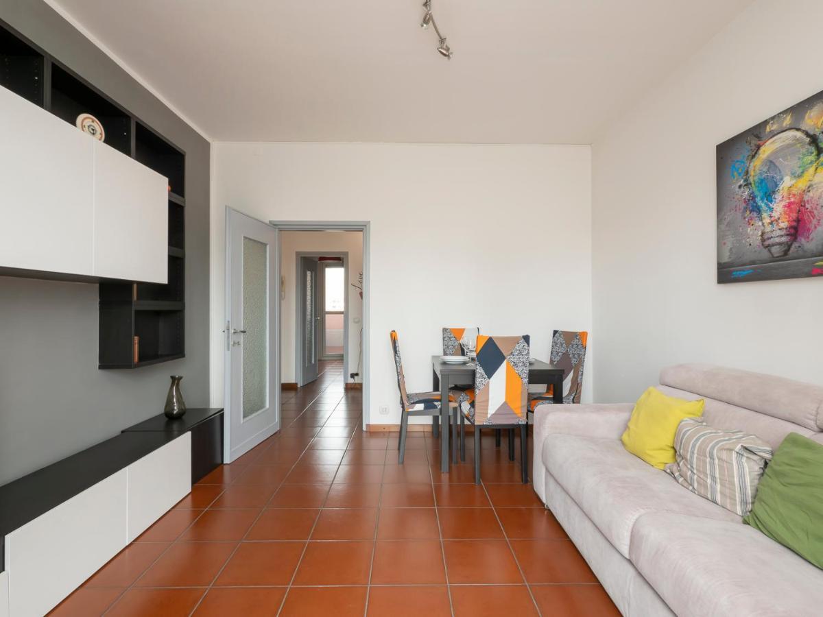 I Host Apartment - Appennini 53 Milan Exterior photo
