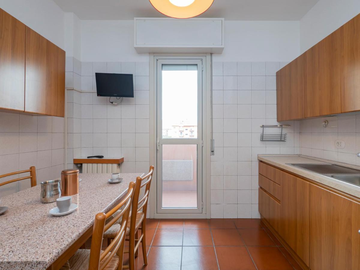 I Host Apartment - Appennini 53 Milan Exterior photo